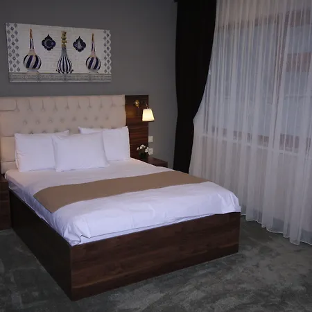 Hotel Karakoey 2*