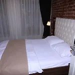 Hotel Karakoey 2*