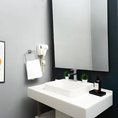 فيتا سويتس كاراكوي فندق